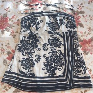 White House Black Market floral top